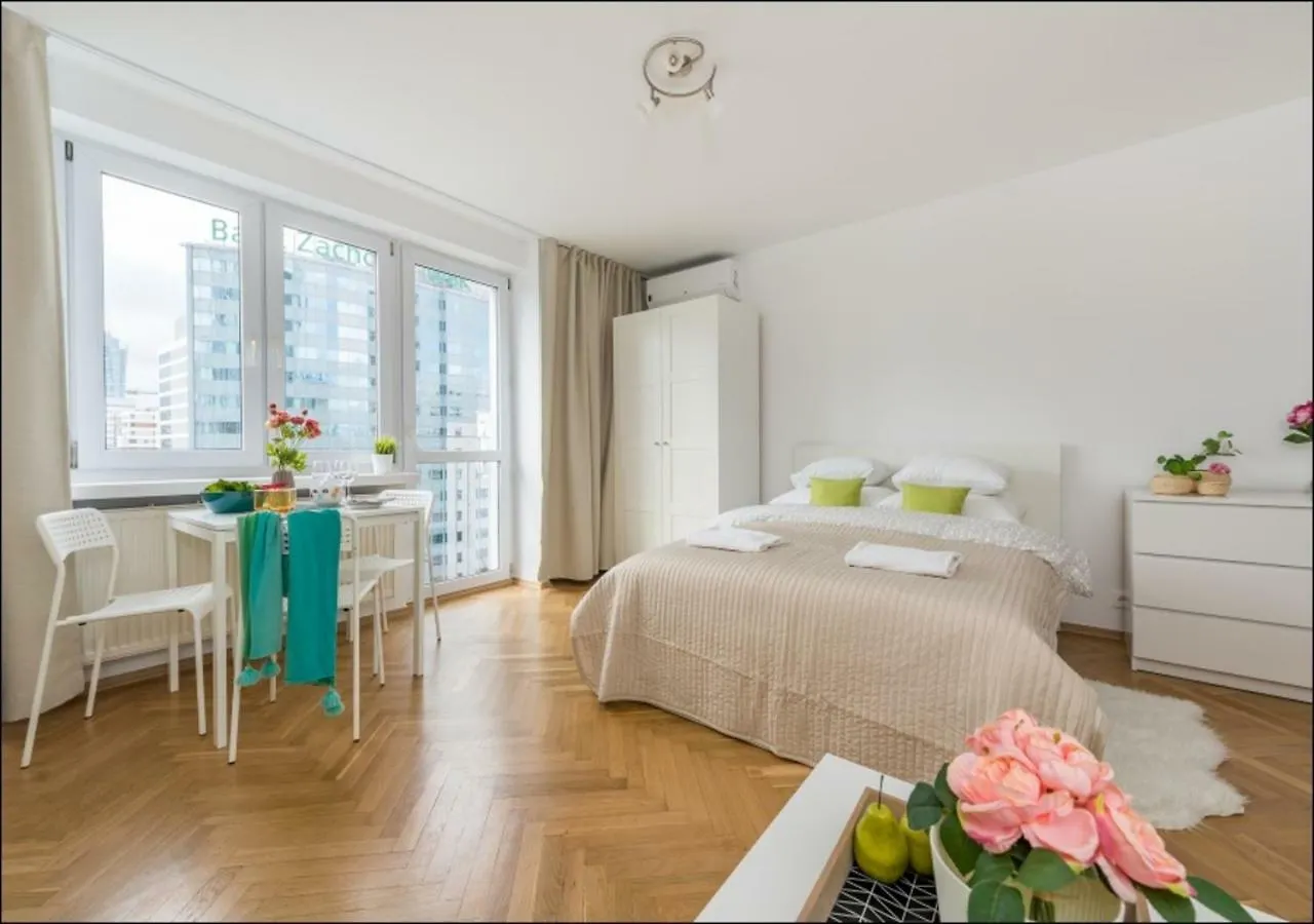 P&O Apartments Dworzec Centralny Warsaw 0*,